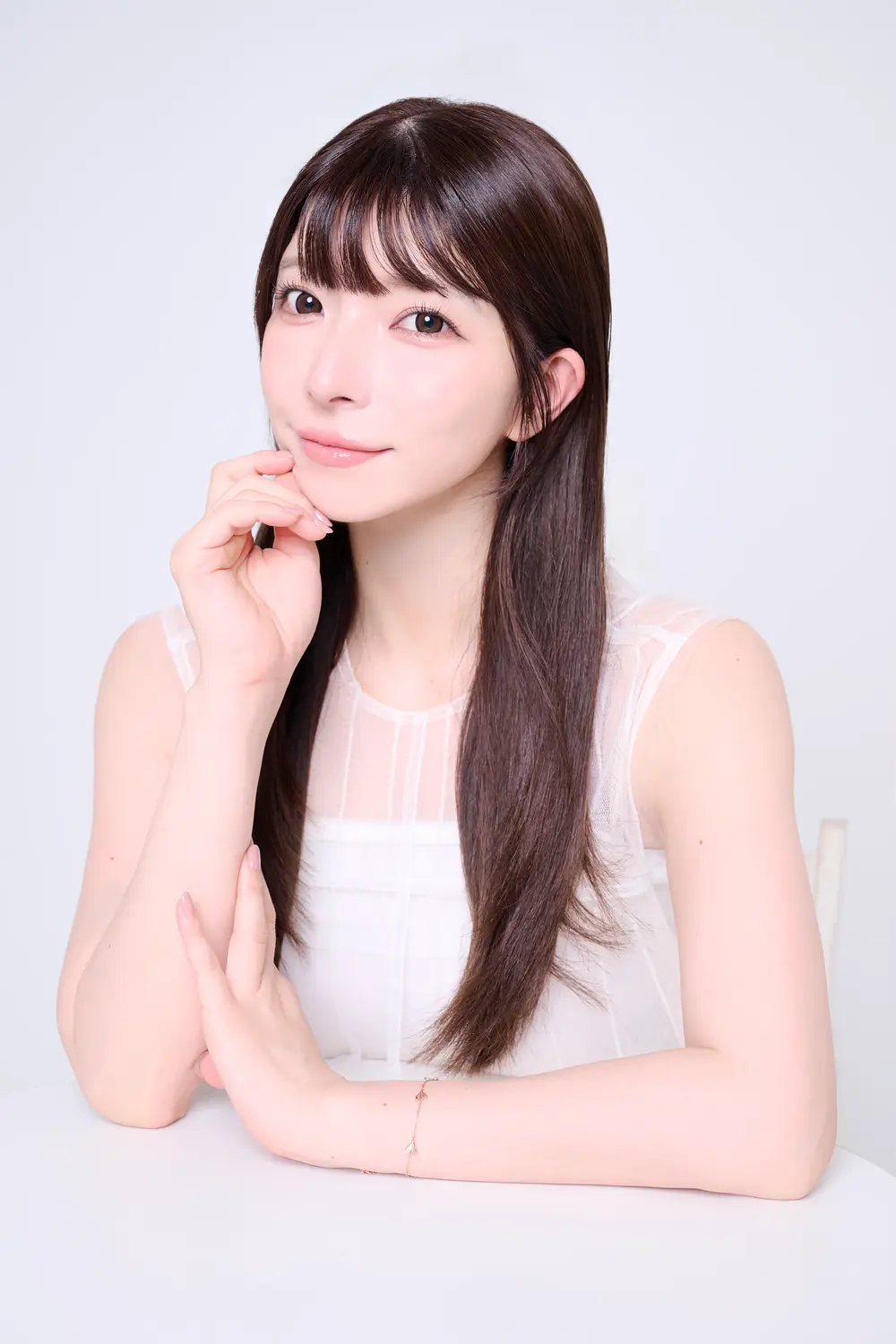 上原亜衣